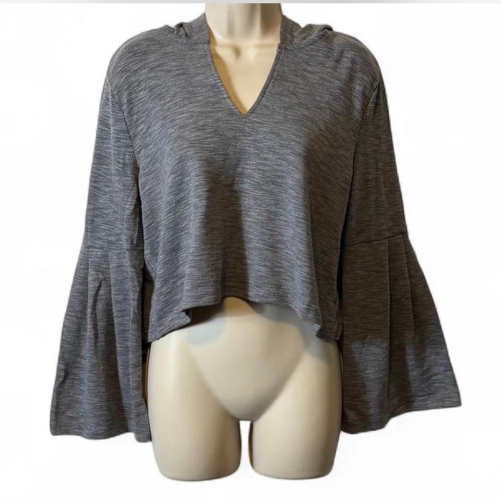 Cropped Hooded Knit Top‎